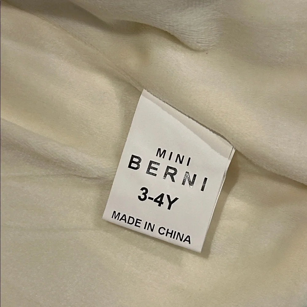 Mini BERNI Color Block Coat Childs size 3 to 4 years
